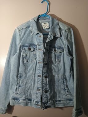 Light Blue Denim Jacket - Sonoma